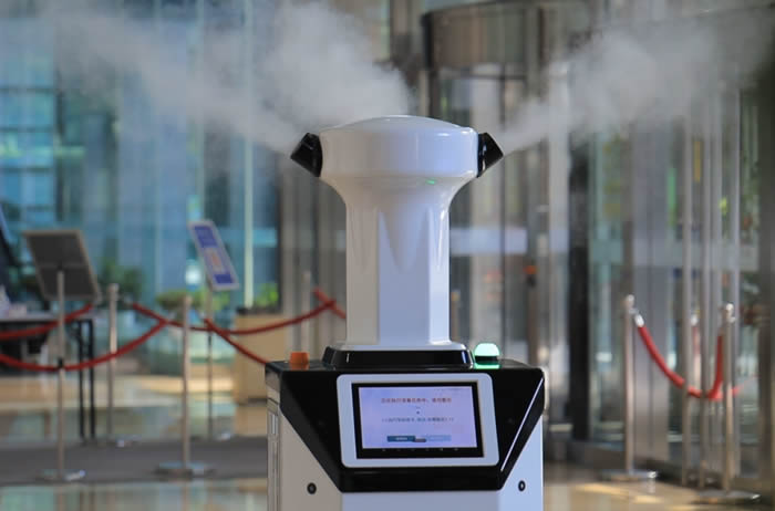 智能霧化消毒機器人霧化殺毒